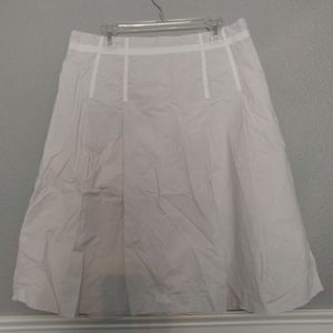 GAP Stretch Size 6 White Pinstriped A-Line Skirt
